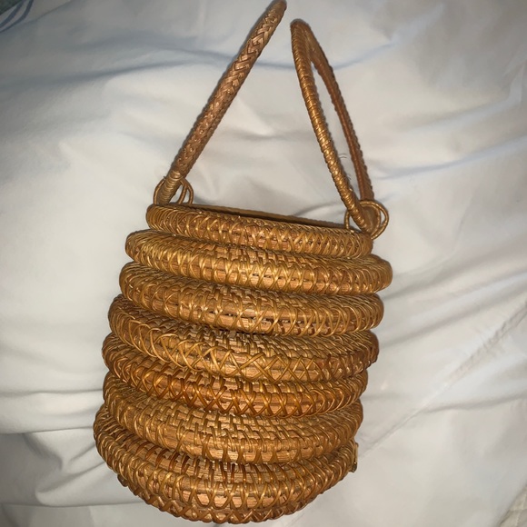 cult gaia soray bucket bag